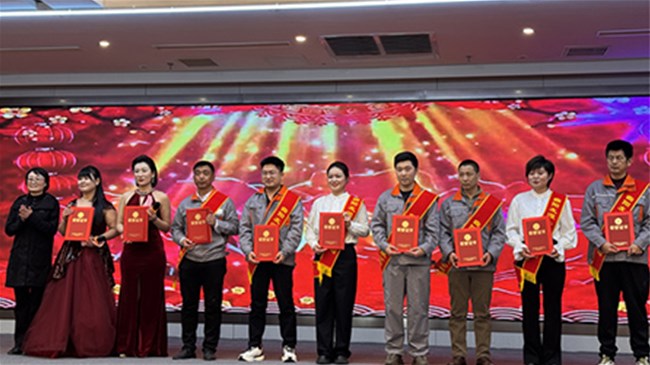 风雨同行 筑梦未来 —— 曲阳友源 & 河北雄岳热力 2026 年度新年年会圆满举办